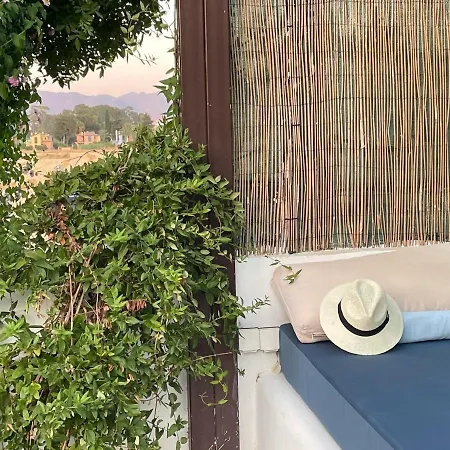 Ilios Akti * لاشي